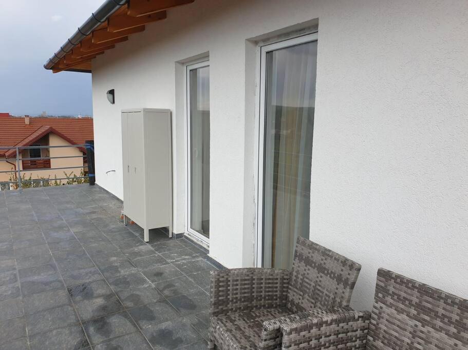 Max Studio Sancraiu de Mures Exterior photo